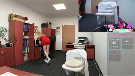 legsLONG — Stripchat recorded stream image, 07.04.2025 03:50