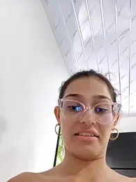 Ary-18 — Stripchat recorded stream image, 07.04.2025 13:40