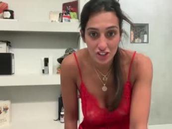 camiliakxoxo — Chaturbate recorded stream image, 07.04.2025 13:40