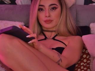 Kim Arrow — Flirt4free recorded stream image, 07.04.2025 16:40