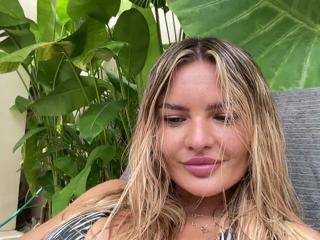 Anais A — Flirt4free recorded stream image, 09.04.2025 02:30