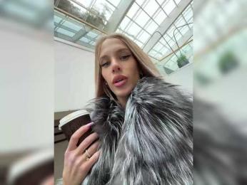 ALVUWKA — Bongacams recorded stream image, 09.04.2025 07:40