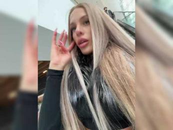 ALVUWKA — Bongacams recorded stream image, 09.04.2025 07:40