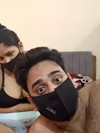 IND_COUPLE1 — Stripchat recorded stream image, 09.04.2025 13:20