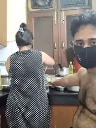 IND_COUPLE1 — Stripchat recorded stream image, 09.04.2025 13:20