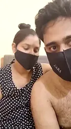 IND_COUPLE1 — Stripchat recorded stream image, 09.04.2025 13:20