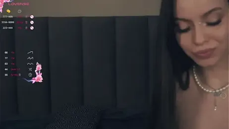 vivid_girls_vg — Stripchat recorded stream image, 09.04.2025 09:10