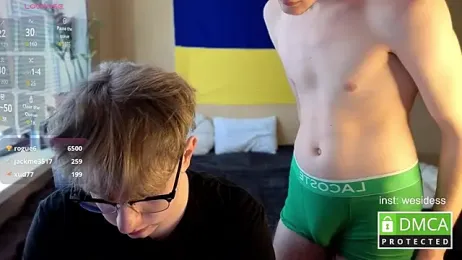 cutie_guys — Stripchat recorded stream image, 09.04.2025 11:00