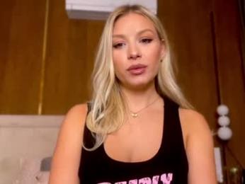 killer__tits — Chaturbate recorded stream image, 10.04.2025 19:20