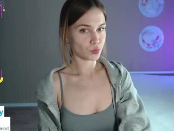 molly_p — Chaturbate recorded stream screenshot (10 Apr 2025)