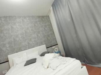 ehotlovea — Chaturbate recorded stream image, 10.04.2025 23:20