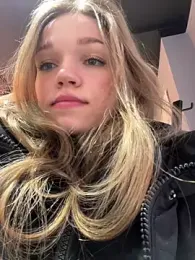 Porn_cornn — Stripchat recorded stream image, 11.04.2025 10:40