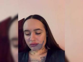 Italianka — Bongacams recorded stream image, 11.04.2025 18:00