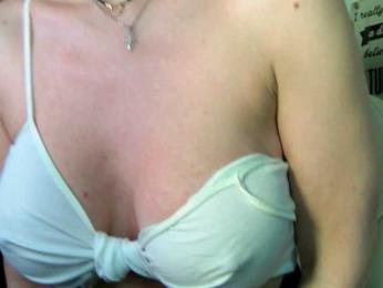 Mashulya29 — Bongacams recorded stream image, 05.02.2025 06:50