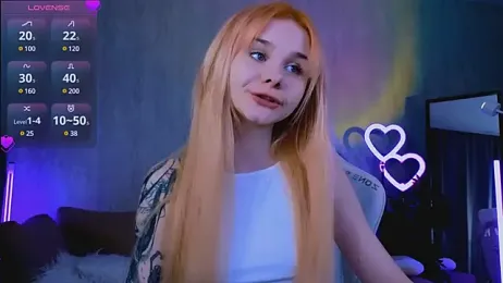 Britney_Lynch — Stripchat recorded stream image, 12.04.2025 20:00