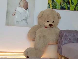 lenna-goddess — Camsoda recorded stream image, 13.04.2025 05:20