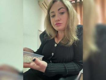 goddesssssss — Bongacams recorded stream screenshot (14 Apr 2025)