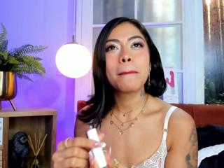 Lesly Bailey — Flirt4free recorded stream screenshot (05 Feb 2025)