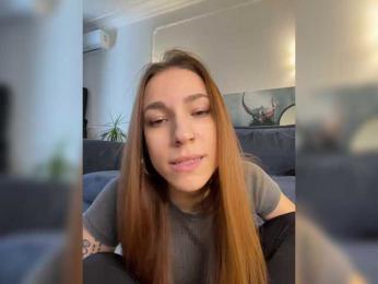 avolood — Bongacams recorded stream screenshot (15 Apr 2025)