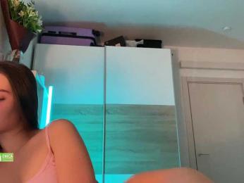 emmsee — Bongacams recorded stream image, 15.04.2025 20:00