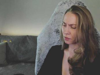 Adamova_Eva — Bongacams recorded stream image, 15.04.2025 20:30