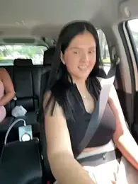 Carolina_Novoa — Stripchat recorded stream screenshot (16 Apr 2025)