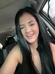 Carolina_Novoa — Stripchat recorded stream screenshot (16 Apr 2025)