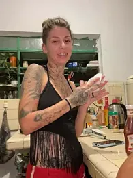 Izy_cute_ — Stripchat recorded stream screenshot (18 Apr 2025)