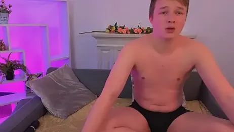 _Olli__Stiw_ — Stripchat recorded stream image, 18.04.2025 05:50