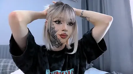 Tanya_M — Stripchat recorded stream image, 18.04.2025 11:10