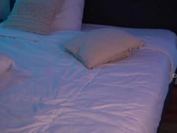 chloewildd — Chaturbate recorded stream image, 18.04.2025 16:00