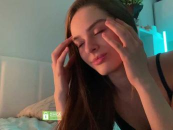 emmsee — Bongacams recorded stream image, 18.04.2025 20:40