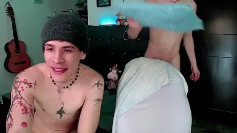 andybxby — Stripchat recorded stream image, 18.04.2025 20:40