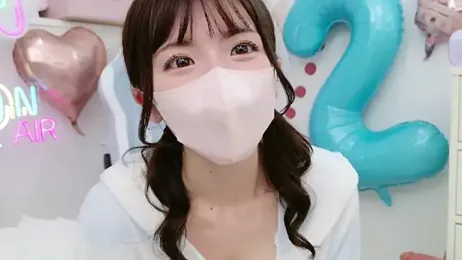 -minami- — Stripchat recorded stream image, 19.04.2025 03:00