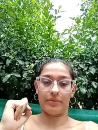 Ary-18 — Stripchat recorded stream image, 19.04.2025 13:40