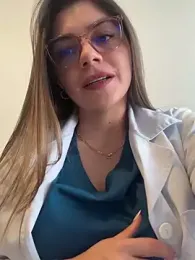 alicee16 — Stripchat recorded stream image, 19.04.2025 21:30