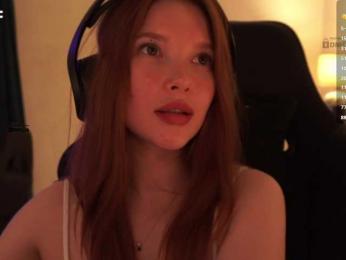_Q_ — Bongacams recorded stream image, 19.04.2025 19:50
