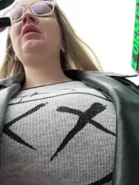 Teya_moon_ — Stripchat recorded stream image, 20.04.2025 11:40