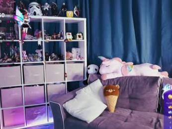 madnessalise — Chaturbate recorded stream screenshot (20 Apr 2025)