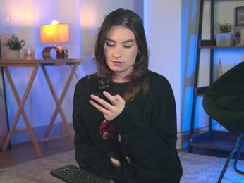 Carol-Ferrer — Bongacams recorded stream screenshot (06 Feb 2025)