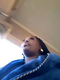 SWEETDOLLY29XX — Stripchat recorded stream image, 21.04.2025 06:10