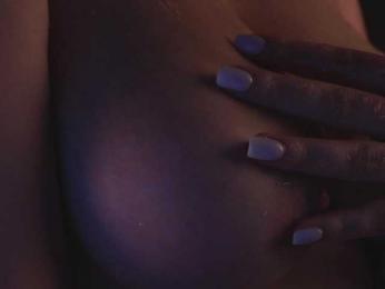 -Madi- — Bongacams recorded stream screenshot (21 Apr 2025)