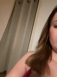 MaribelRiver — Stripchat recorded stream image, 21.04.2025 20:10