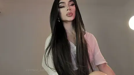sweetest_bella — Stripchat recorded stream image, 21.04.2025 21:30