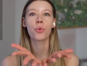 poisonn_girll — Chaturbate recorded stream image, 21.04.2025 19:20