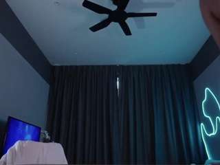 makotomai — Camsoda recorded stream image, 21.04.2025 23:50