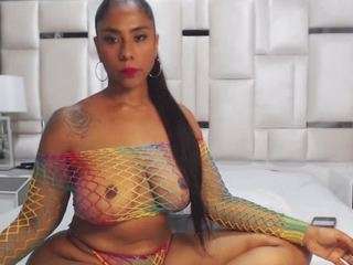 denispassion — Camsoda recorded stream image, 22.04.2025 22:10