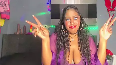 AmazonianMistress — Stripchat recorded stream image, 22.04.2025 23:50