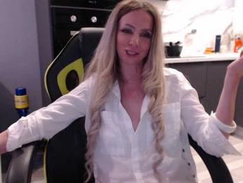 blondalina — Bongacams recorded stream image, 22.04.2025 20:50