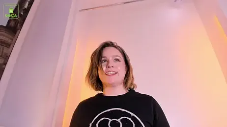 ErikaLust — Stripchat recorded stream image, 23.04.2025 10:10